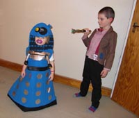 Dalek Emma vs. Doctor Tom!